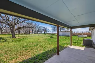 102 Middleton Ct, Weatherford, TX 76087 - Photo 30