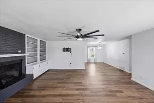 102 Middleton Ct, Weatherford, TX 76087 - Photo 10