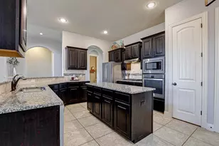 3033 Waterfall Dr, Fort Worth, TX 76177 - Photo 6