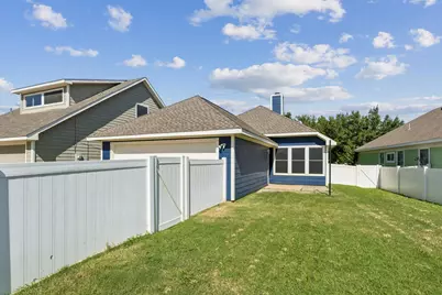 1425 Devonshire Drive, Aubrey, TX 76227 - Photo 18