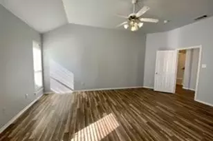 3169 Riverside Dr, Carrollton, TX 75007 - Photo 8