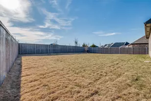 3533 Redbud Flower Trl, Prairie Ridge, TX 76084 - Photo 24