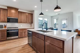 3533 Redbud Flower Trl, Prairie Ridge, TX 76084 - Photo 6