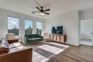 3533 Redbud Flower Trl, Prairie Ridge, TX 76084 - Photo 4