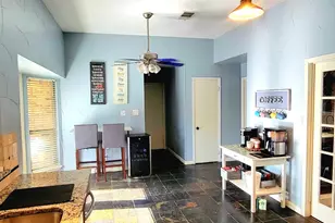 3 Holden Cir, The Colony, TX 75056 - Photo 6