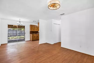 815 N Bledsoe Street, Gilmer, TX 75644 - Photo 6