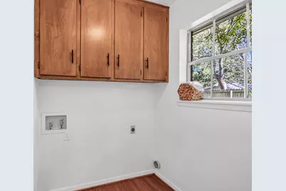 815 N Bledsoe Street, Gilmer, TX 75644 - Photo 16