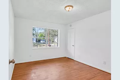 815 N Bledsoe Street, Gilmer, TX 75644 - Photo 14