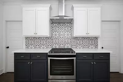 1951 College Avenue, Fort Worth, TX 76110 - Photo 12