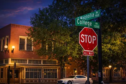 1951 College Avenue, Fort Worth, TX 76110 - Photo 38