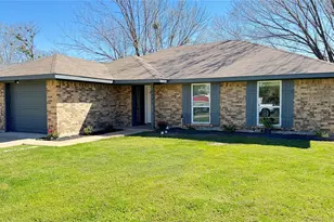 4103 Johnson St, Greenville, TX 75401 - Photo 2