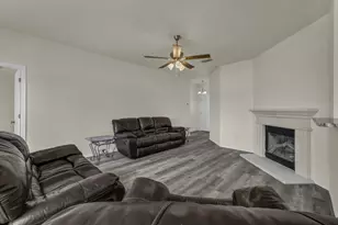 9944 Long Rifle Dr, Fort Worth, TX 76108 - Photo 8