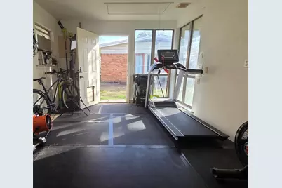 1719 Belmead Lane, Irving, TX 75061 - Photo 16