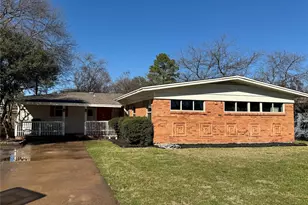 1719 Belmead Ln, Irving, TX 75061 - Photo 4