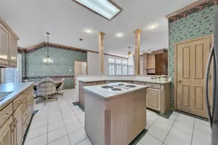 7908 Bridlewood Dr, North Richland Hills, TX 76182 - Photo 4