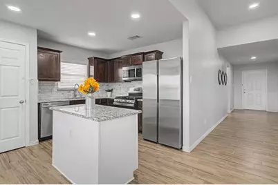 313 Misty Mountain Drive, Fort Worth, TX 76140 - Photo 12