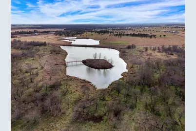 9784 County Line South, Axtell, TX 76624 - Photo 2