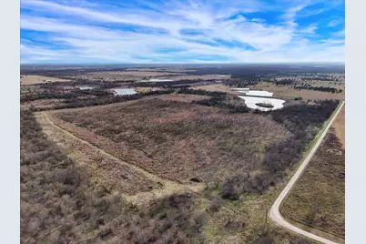 9784 County Line South, Axtell, TX 76624 - Photo 10