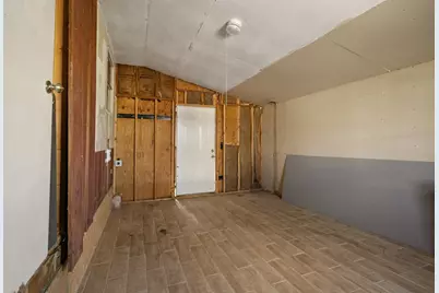 2016 Gavin Road, Tool, TX 75143 - Photo 18