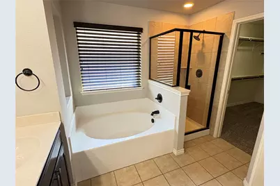 5900 Shiner Drive, Fort Worth, TX 76179 - Photo 14