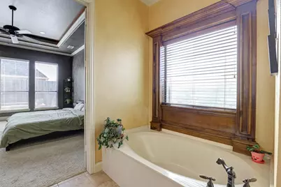 617 Indian Trail, Hurst, TX 76054 - Photo 16