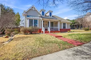 6017 Avalon St, North Richland Hills, TX 76180 - Photo 2