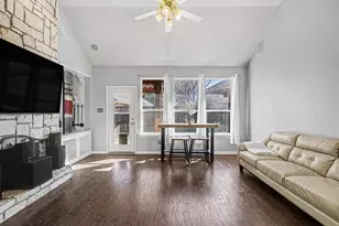 8234 Robertson Dr, Frisco, TX 75036 - Photo 4