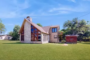 120 Live Oak Dr, Whitney, TX 76692 - Photo 1