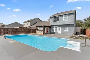 913 Chickesaw Ln, Wylie, TX 75098 - Photo 4