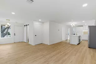 617 Ouida St, Grand Prairie, TX 75051 - Photo 8