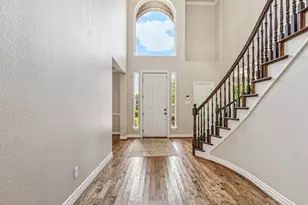 3412 High Vista Dr, Carrollton, TX 75007 - Photo 4