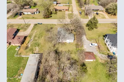 311 E San Saba Street, Wortham, TX 76693 - Photo 24