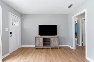 521 Crosby Ave, White Settlement, TX 76108 - Photo 12