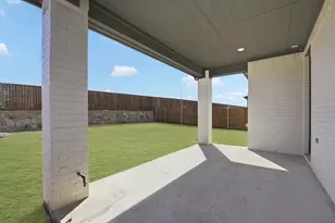 423 Cherry Laurel Dr, Little Elm, TX 75068 - Photo 36