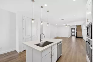 423 Cherry Laurel Dr, Little Elm, TX 75068 - Photo 18