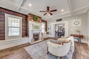 901 N Main St, Leonard, TX 75452 - Photo 4