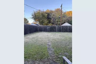 3908 Calmont Avenue, Fort Worth, TX 76107 - Photo 22