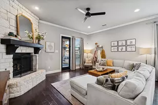 409 Chestnut Ln, Roanoke, TX 76262 - Photo 2