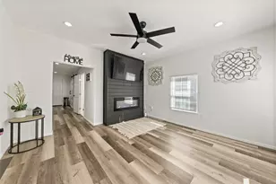 309 Louise St, Marlin, TX 76661 - Photo 4