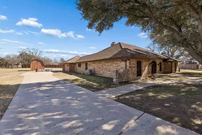 241 Simmons Road, Double Oak, TX 75077 - Photo 4