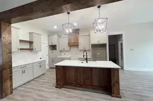 105 Anchors Way, Bluff Dale, TX 76433 - Photo 6