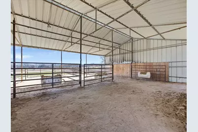 19901 S Hwy 281, Lipan, TX 76462 - Photo 30