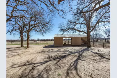 19901 S Hwy 281, Lipan, TX 76462 - Photo 32