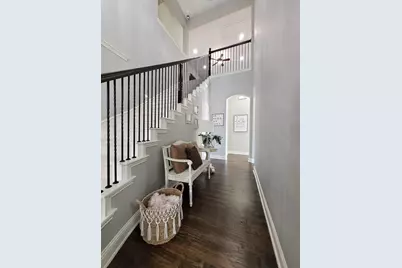 2533 Windsor Castle Way, Lewisville, TX 75056 - Photo 12