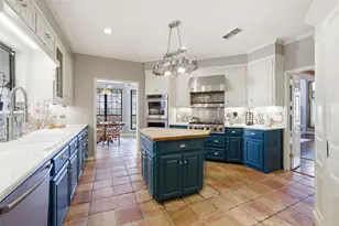 804 Wooded Crest Dr, Woodway, TX 76712 - Photo 8