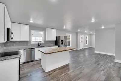 113 Frierson Street, Waxahachie, TX 75165 - Photo 4