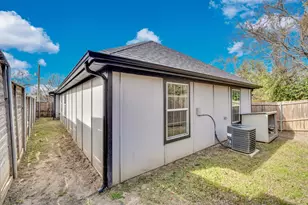 113 Frierson St, Waxahachie, TX 75165 - Photo 18