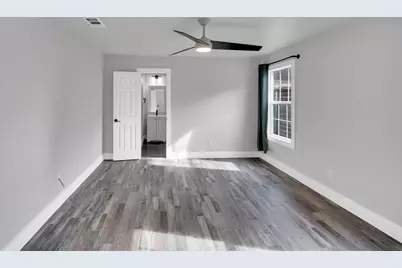 113 Frierson Street, Waxahachie, TX 75165 - Photo 8