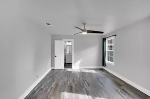 113 Frierson St, Waxahachie, TX 75165 - Photo 8