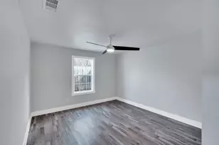 113 Frierson St, Waxahachie, TX 75165 - Photo 16